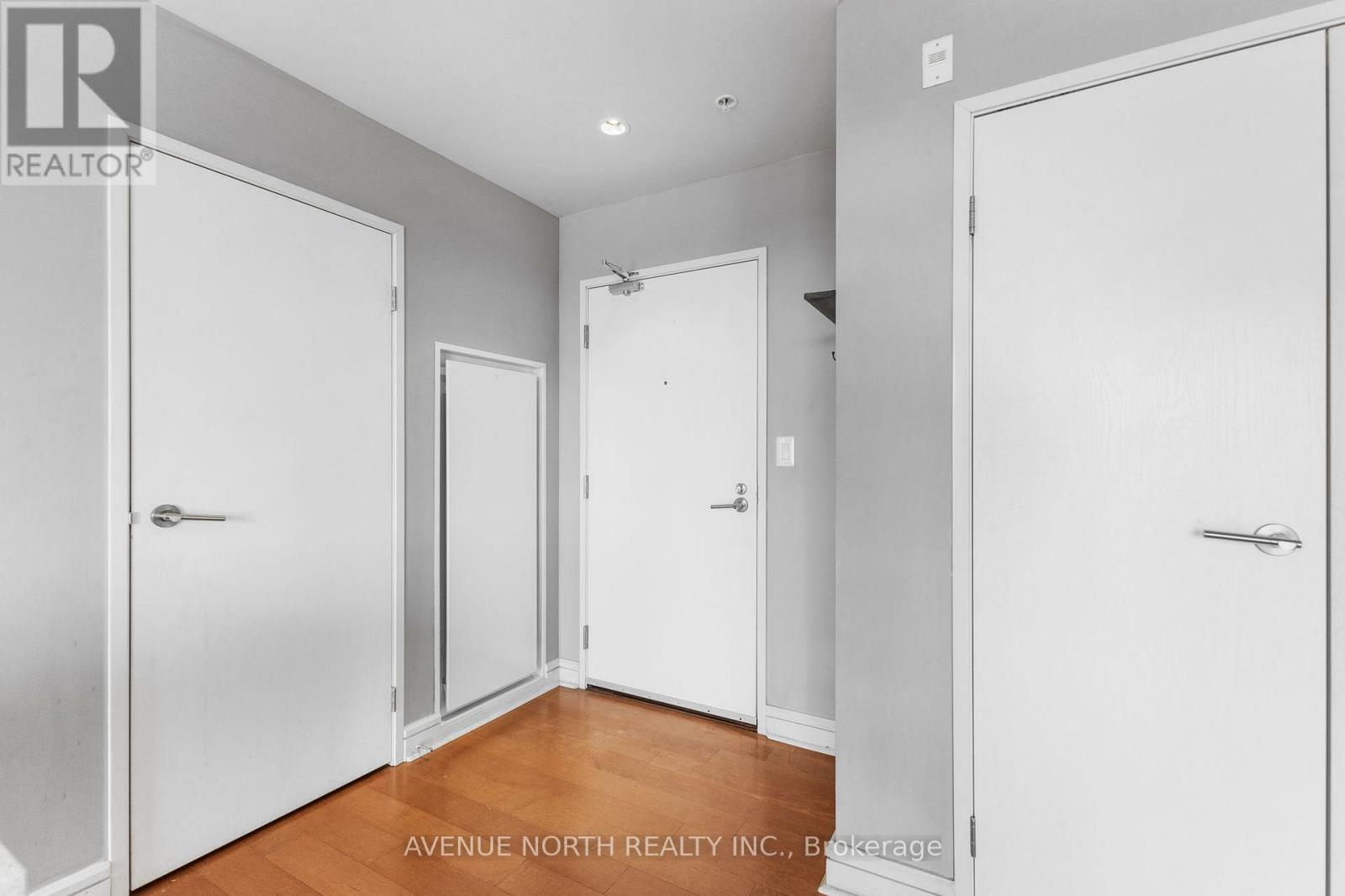 Photo 3 of 806 555 Anand Private, Ottawa ON