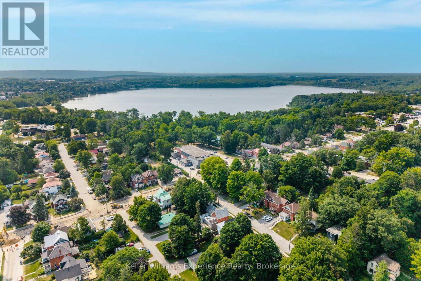 Photo 28 of 361 Third Street, Midland ON