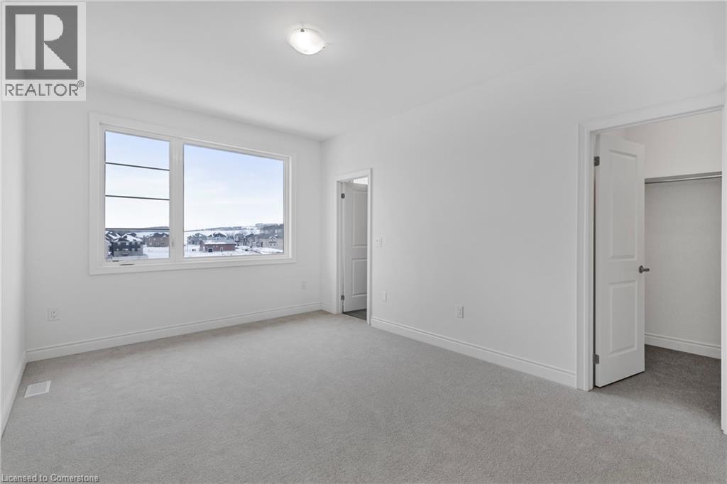 Photo 24 of 59 Cunningham Drive, Bradford West Gwillimbury ON