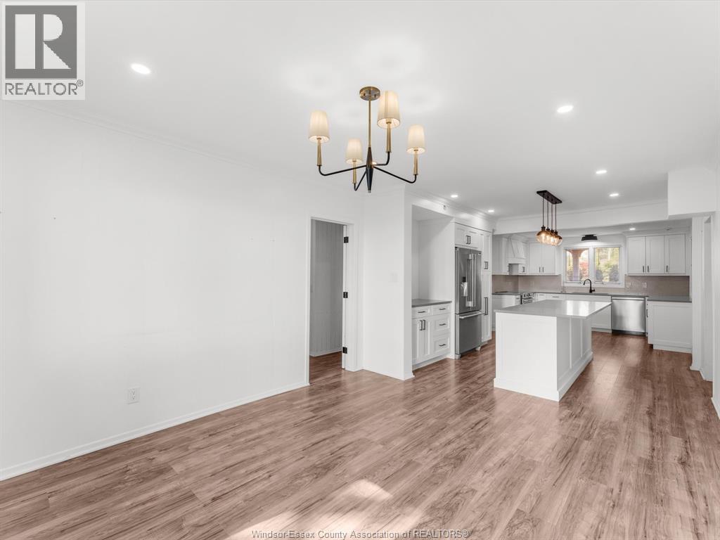 Photo 13 of 13050 Riverside Drive East, Tecumseh ON