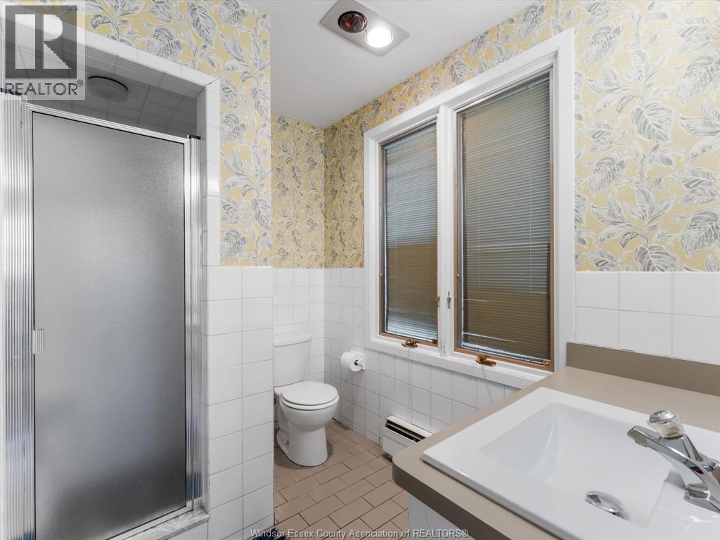 Photo 22 of 13050 Riverside Drive East, Tecumseh ON