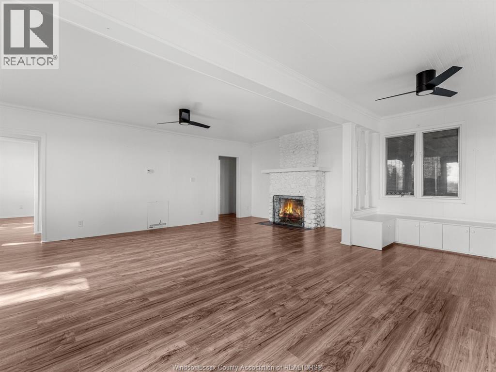 Photo 7 of 13050 Riverside Drive East, Tecumseh ON