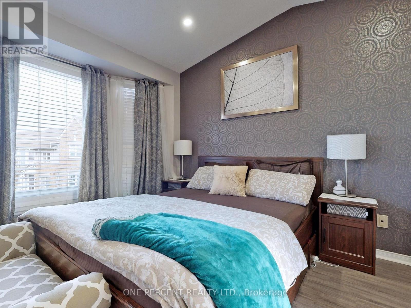 Photo 20 of 56 32 Brandy Lane Way, Newmarket ON