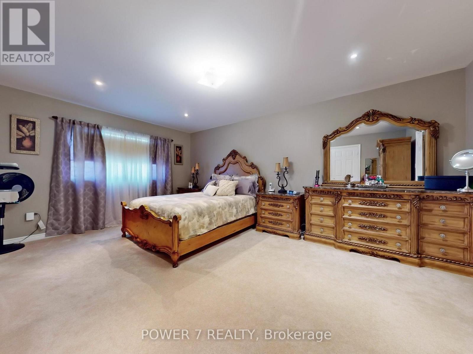 Photo 24 of 123 Macrill Road, Markham ON
