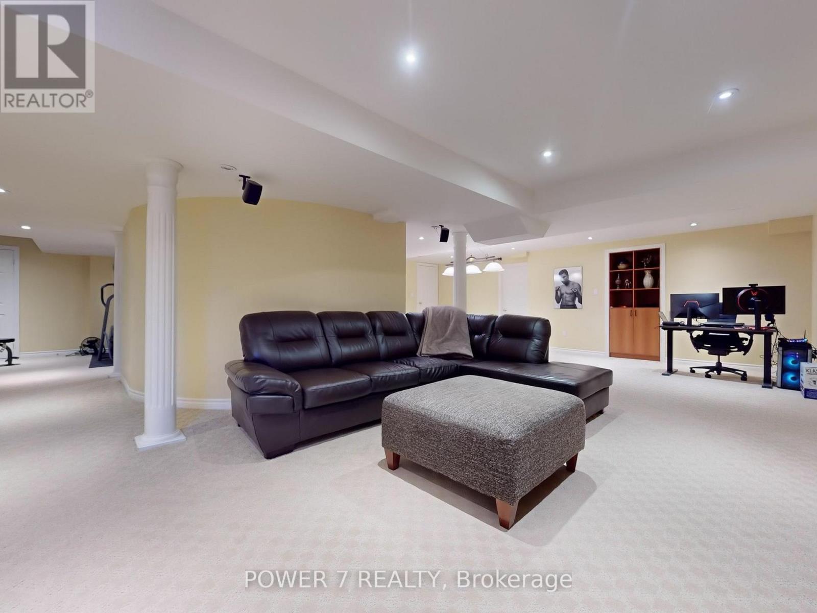 Photo 36 of 123 Macrill Road, Markham ON