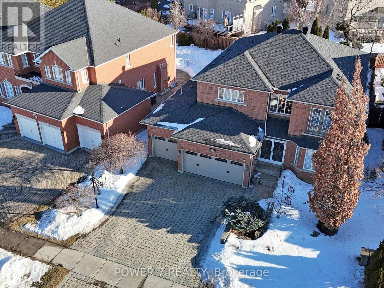 Photo 48 of 123 Macrill Road, Markham ON