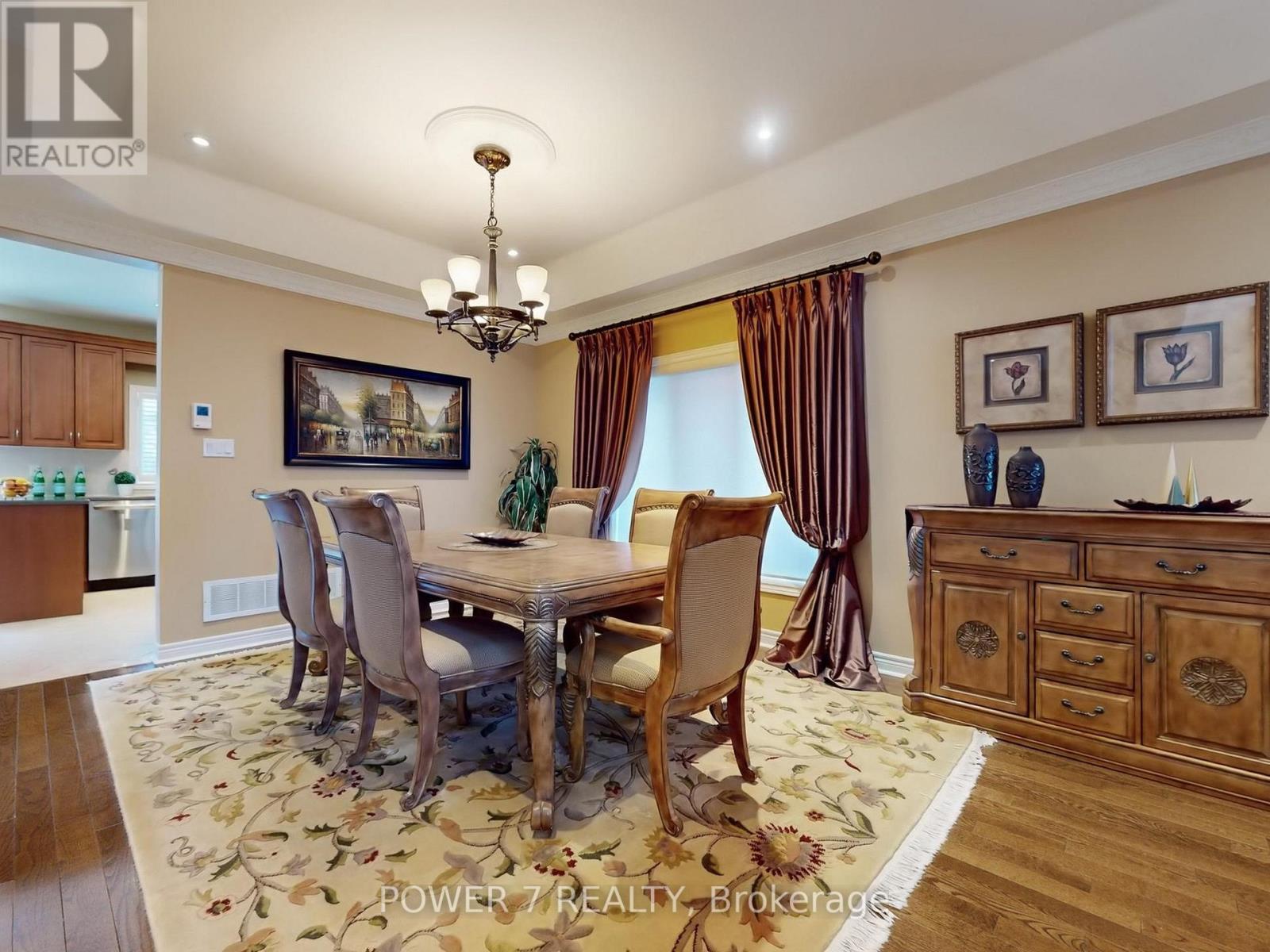 Photo 8 of 123 Macrill Road, Markham ON