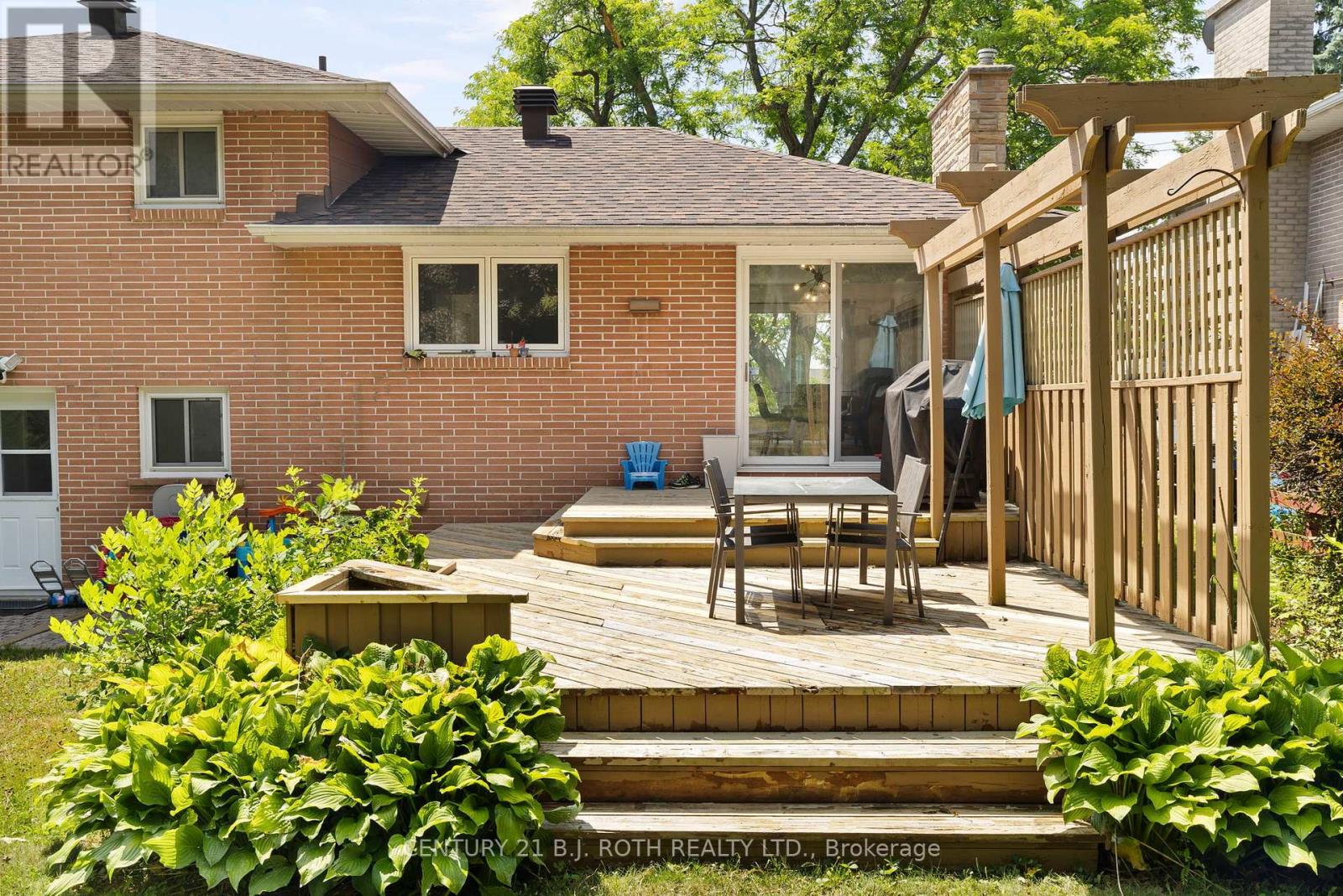 Photo 27 of 410 Codrington Street, Barrie ON