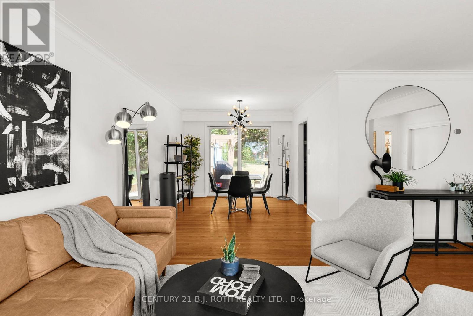Photo 9 of 410 Codrington Street, Barrie ON