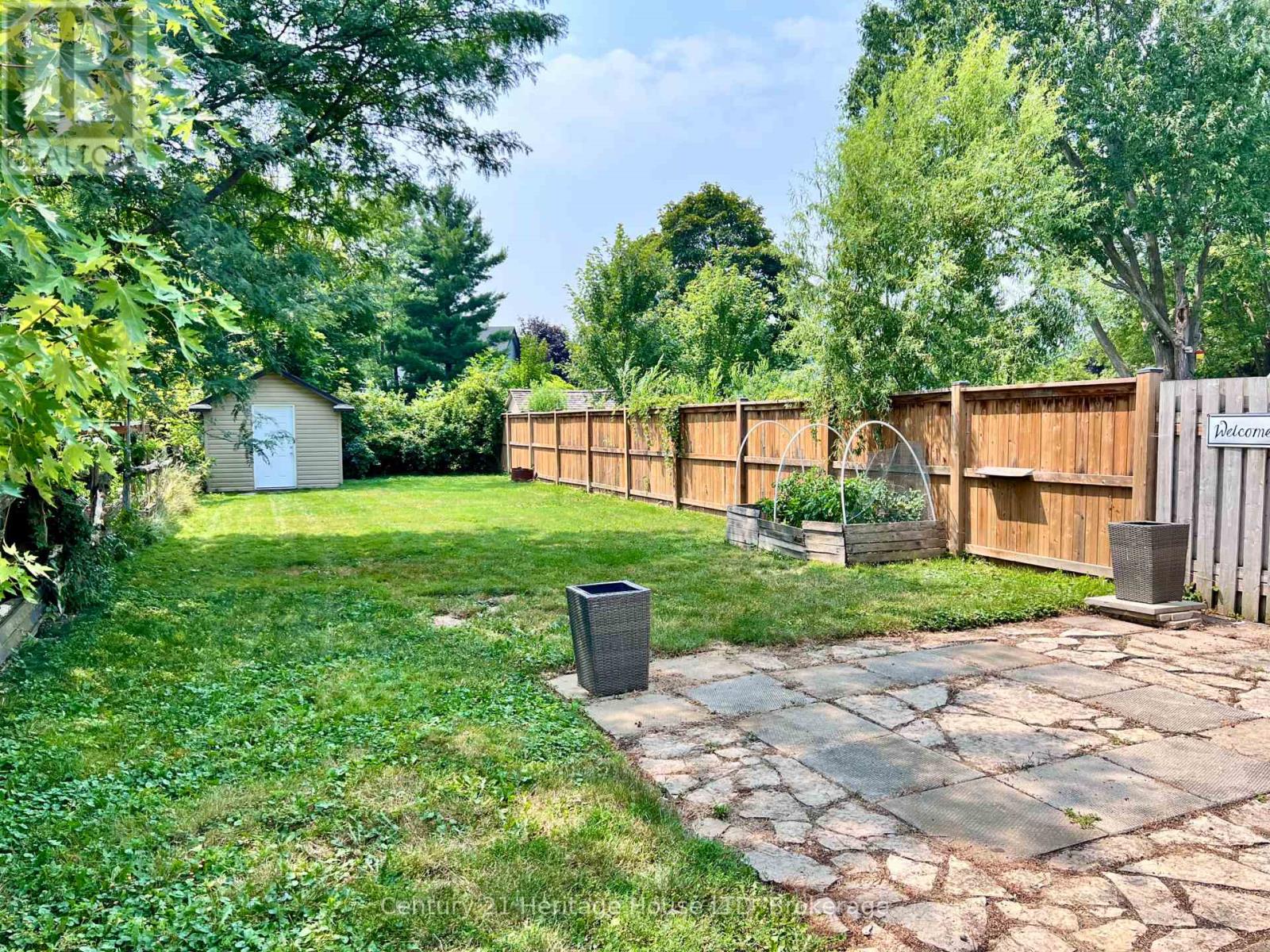 Photo 14 of 78 Silvan Drive, Welland ON