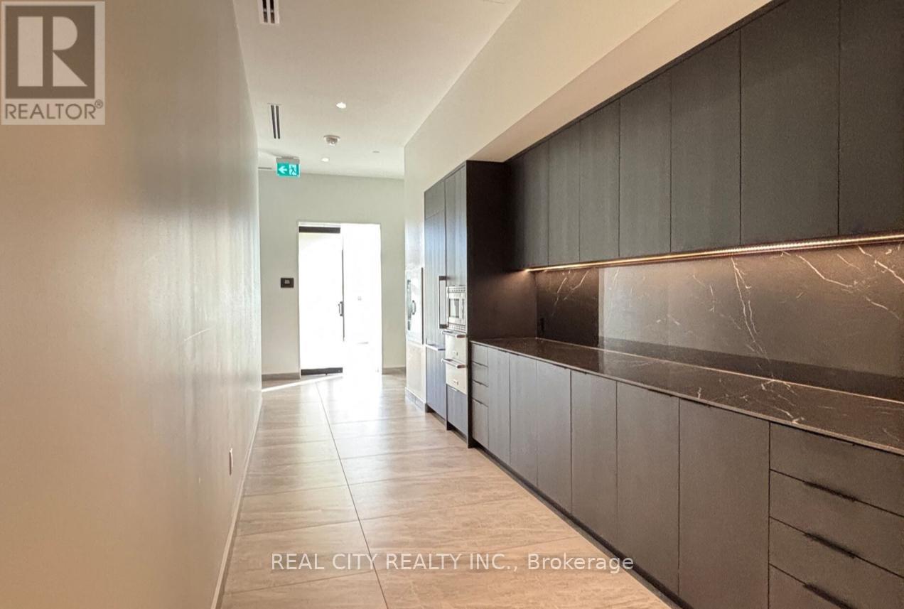 Photo 16 of 1005 86 Dundas Street, Mississauga ON