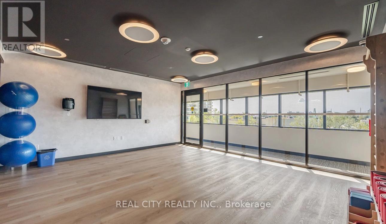 Photo 17 of 1005 86 Dundas Street, Mississauga ON