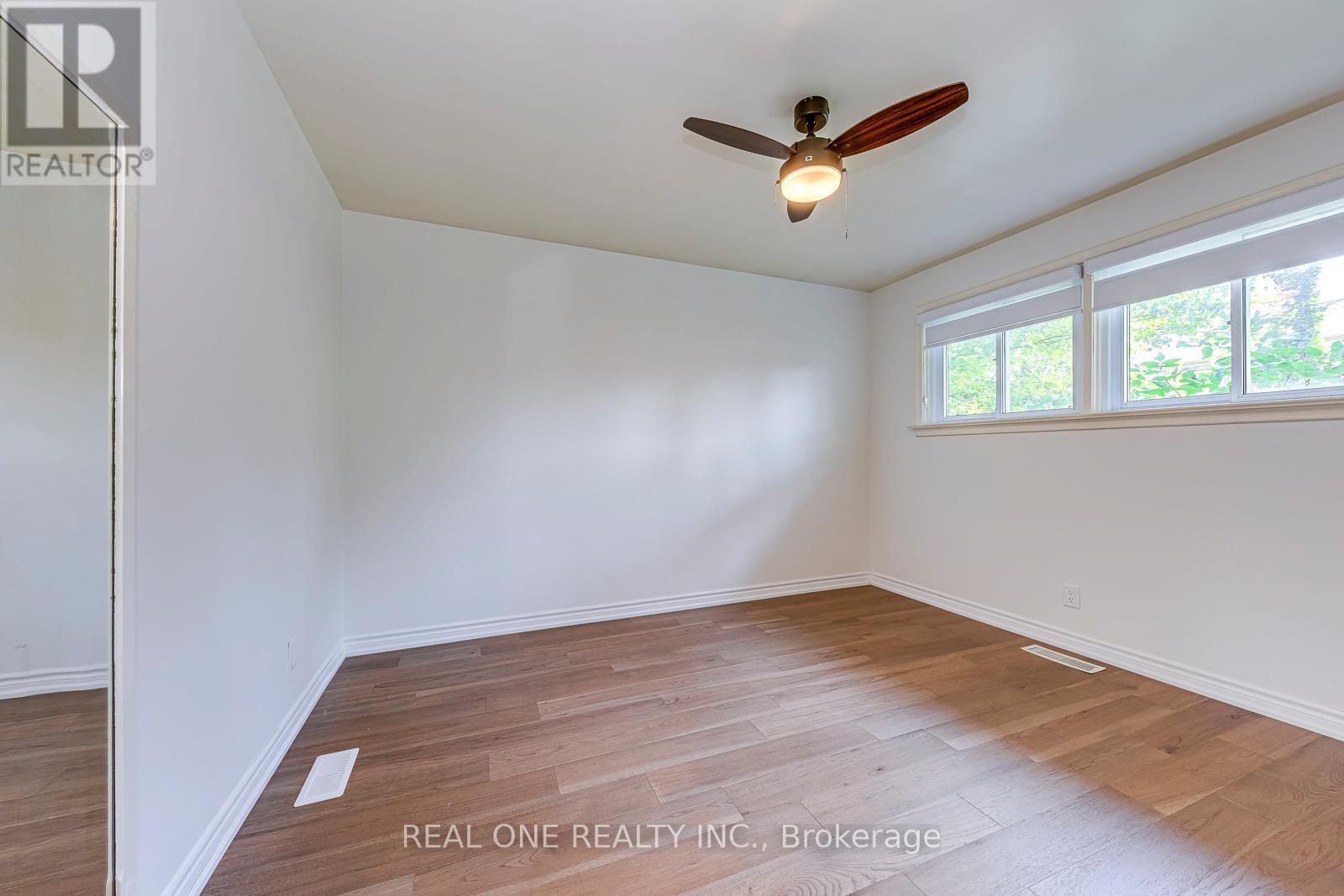 Photo 13 of Main 173 Hampton Heath Road, Burlington ON