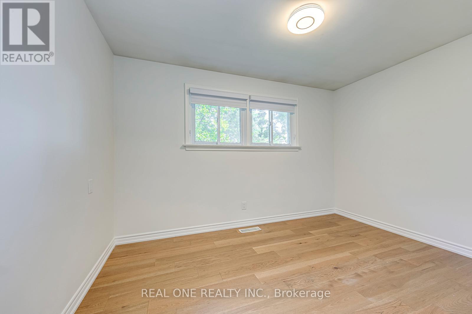 Photo 19 of Main 173 Hampton Heath Road, Burlington ON