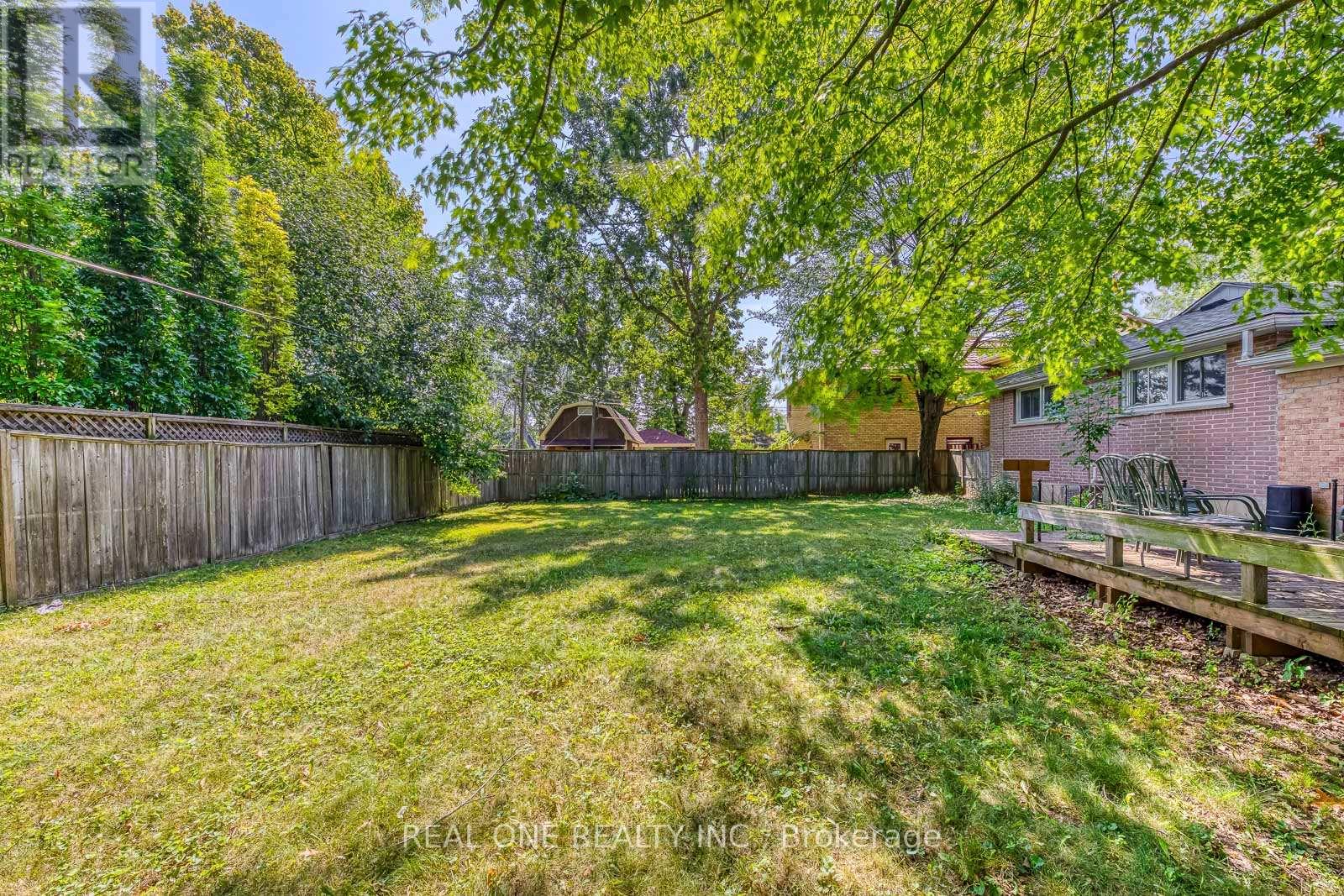 Photo 32 of Main 173 Hampton Heath Road, Burlington ON