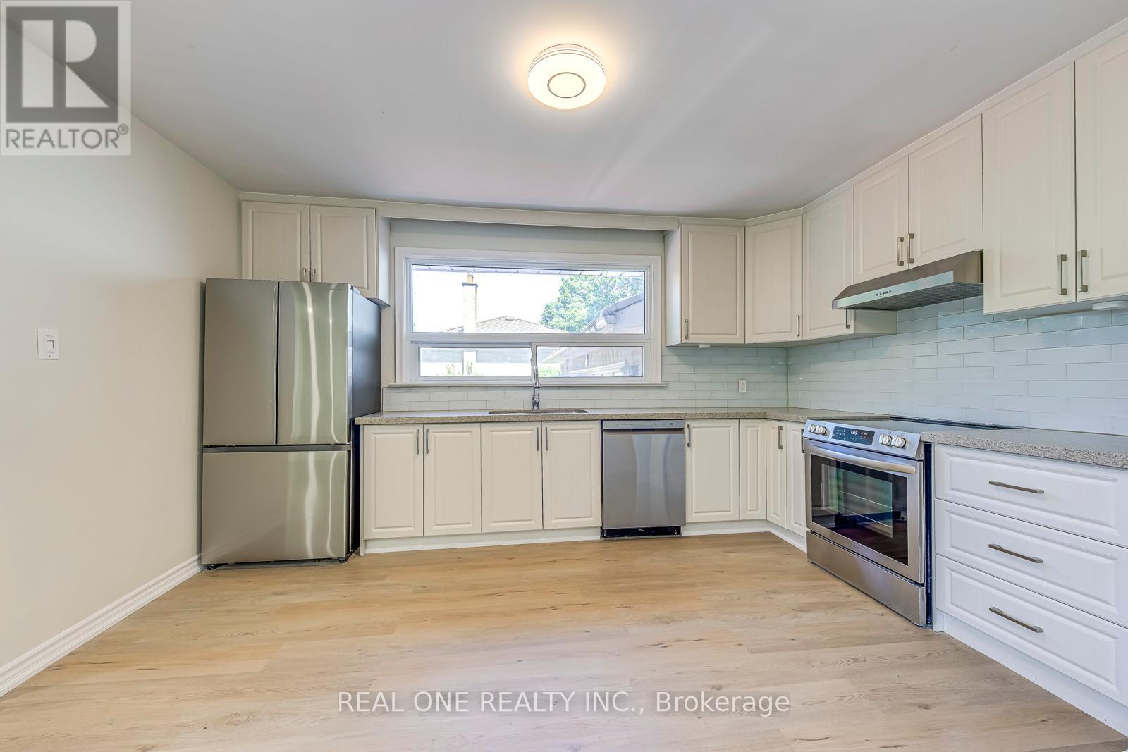 Photo 24 of Main 173 Hampton Heath Road, Burlington ON