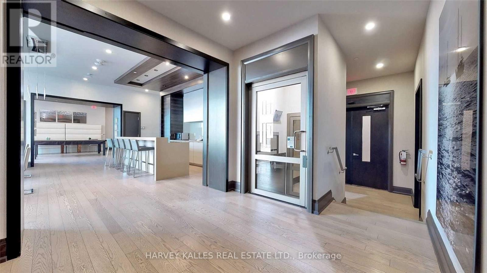 Photo 7 of 1403 59 Annie Craig Drive, Toronto ON