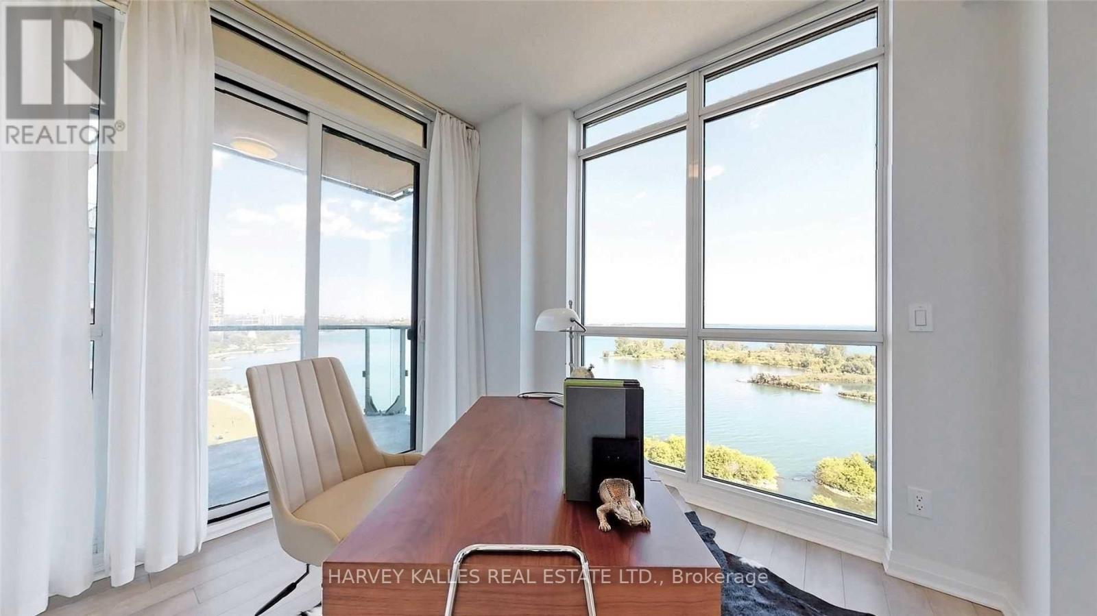 Photo 12 of 1403 59 Annie Craig Drive, Toronto ON