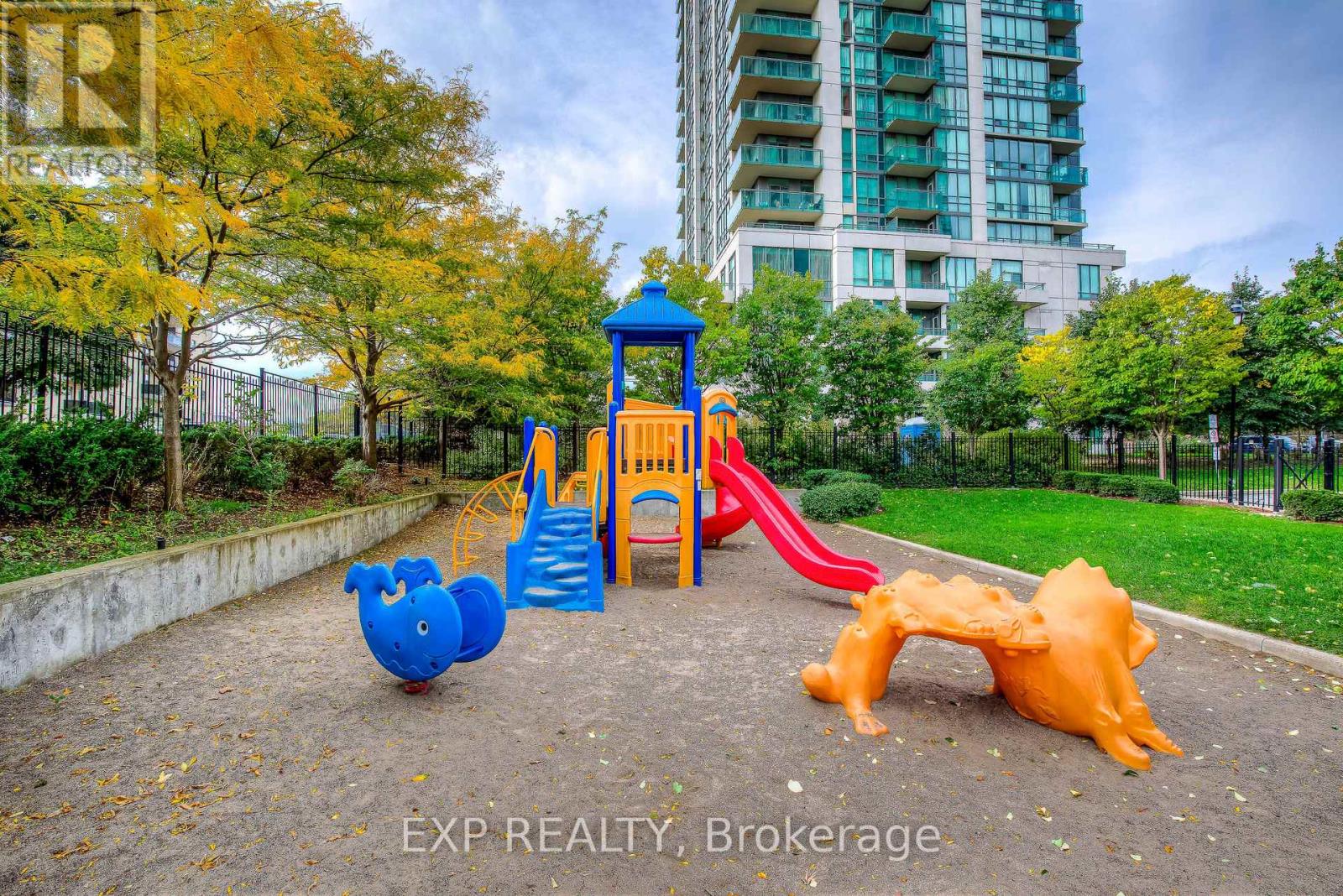 Photo 29 of 2303 3504 Hurontario Street, Mississauga ON