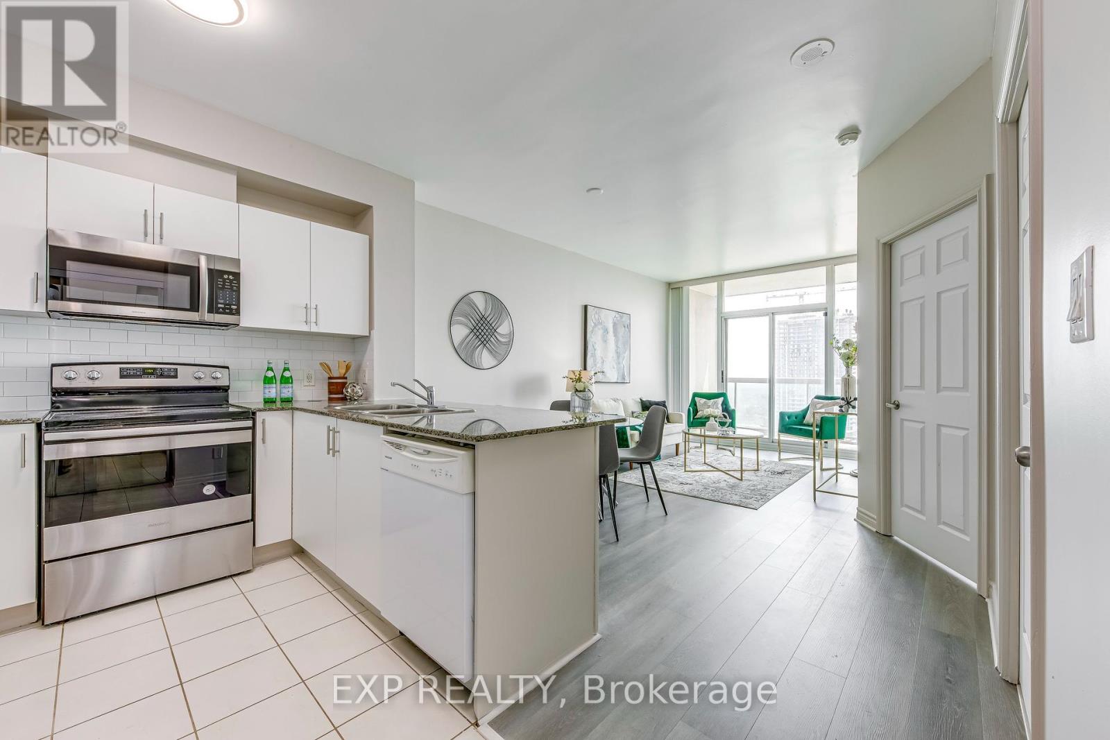 Photo 14 of 2303 3504 Hurontario Street, Mississauga ON