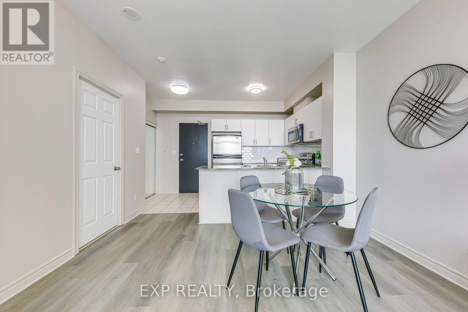 Photo 20 of 2303 3504 Hurontario Street, Mississauga ON