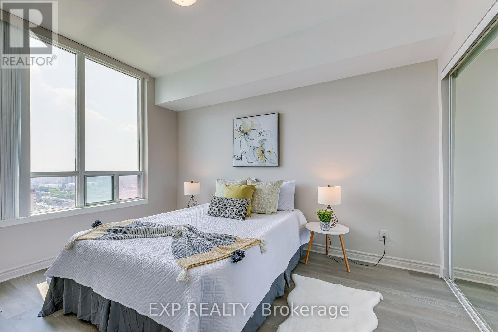 Photo 13 of 2303 3504 Hurontario Street, Mississauga ON