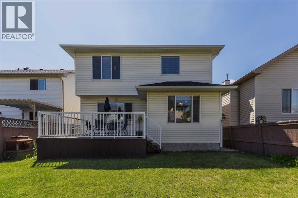 Single Family House for Sale in  Royal Birkdale Crescent NW Royal Oak Calgary 