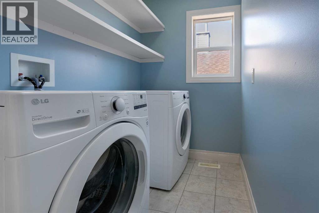 Single Family House for Sale in  Royal Birkdale Crescent NW Royal Oak Calgary 