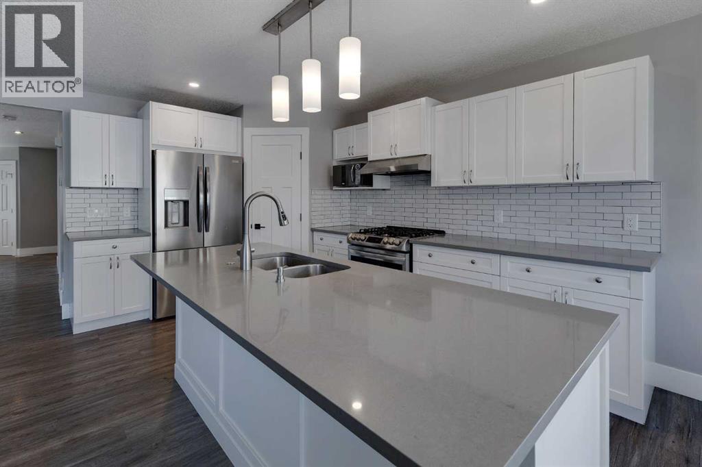 Single Family House for Sale in  Royal Birkdale Crescent NW Royal Oak Calgary 