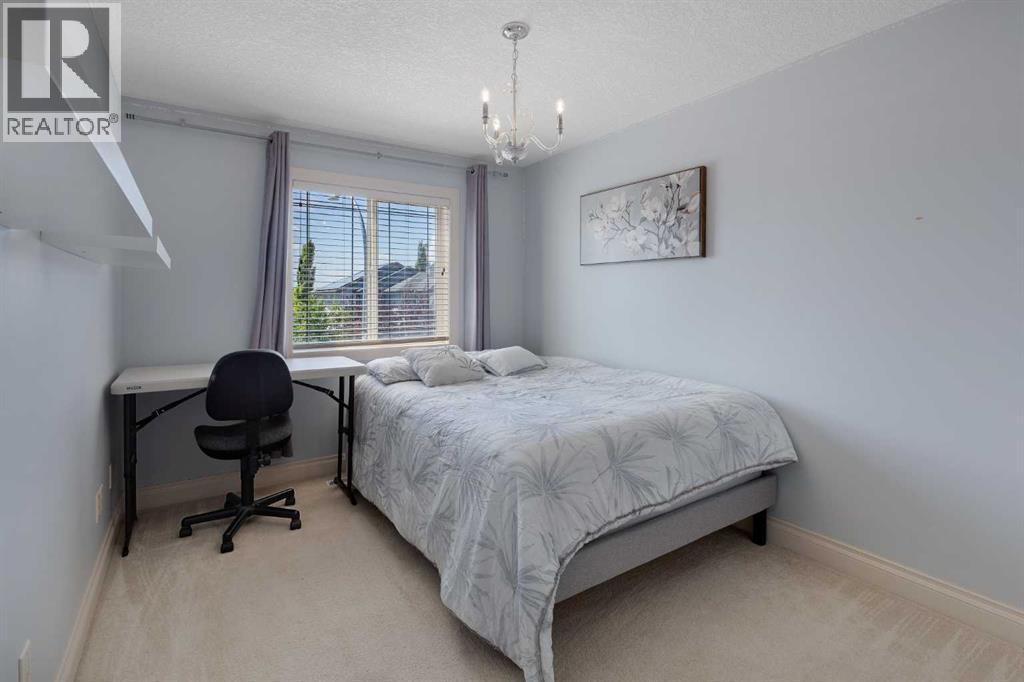 Single Family House for Sale in  Royal Birkdale Crescent NW Royal Oak Calgary 