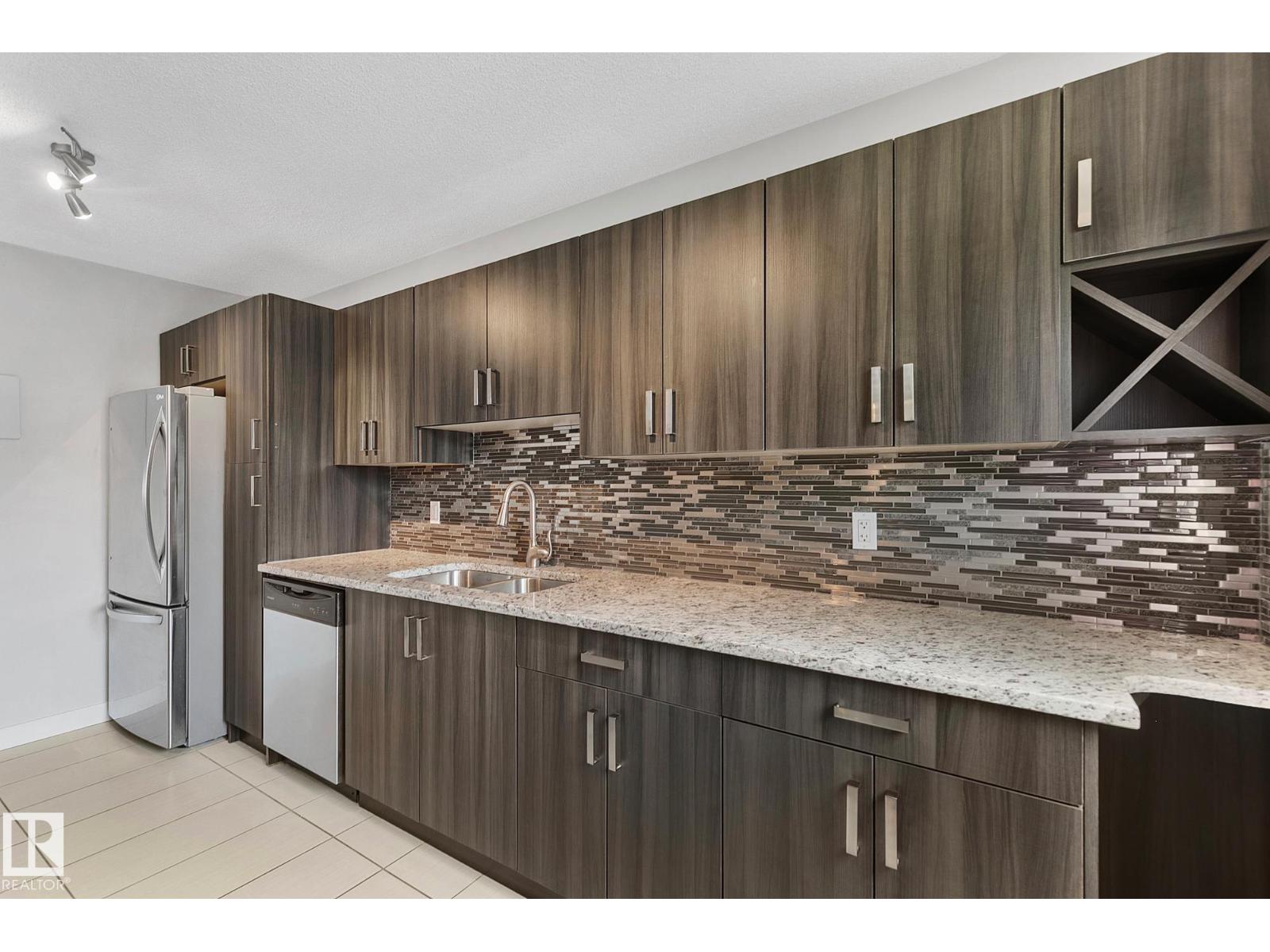 Photo 23 of 11 9630 82 Av Nw, Edmonton AB
