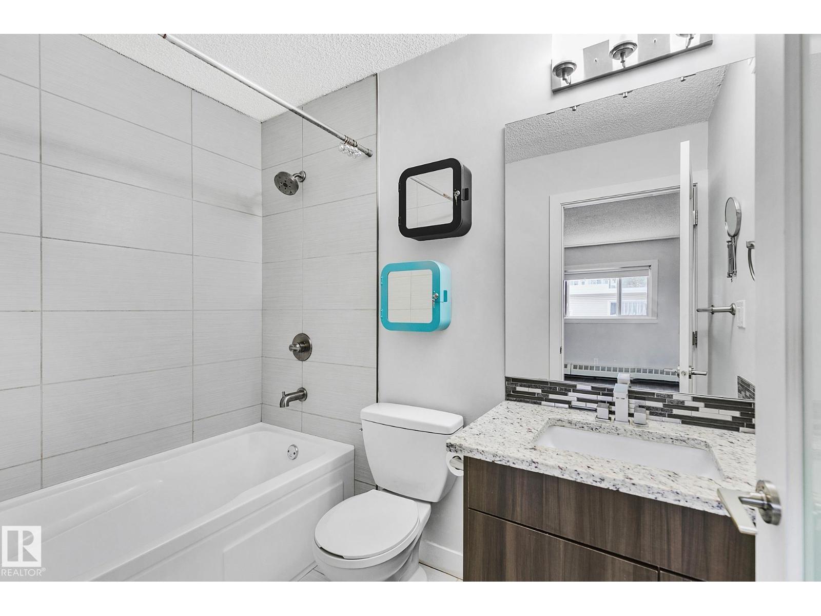 Photo 24 of 11 9630 82 Av Nw, Edmonton AB