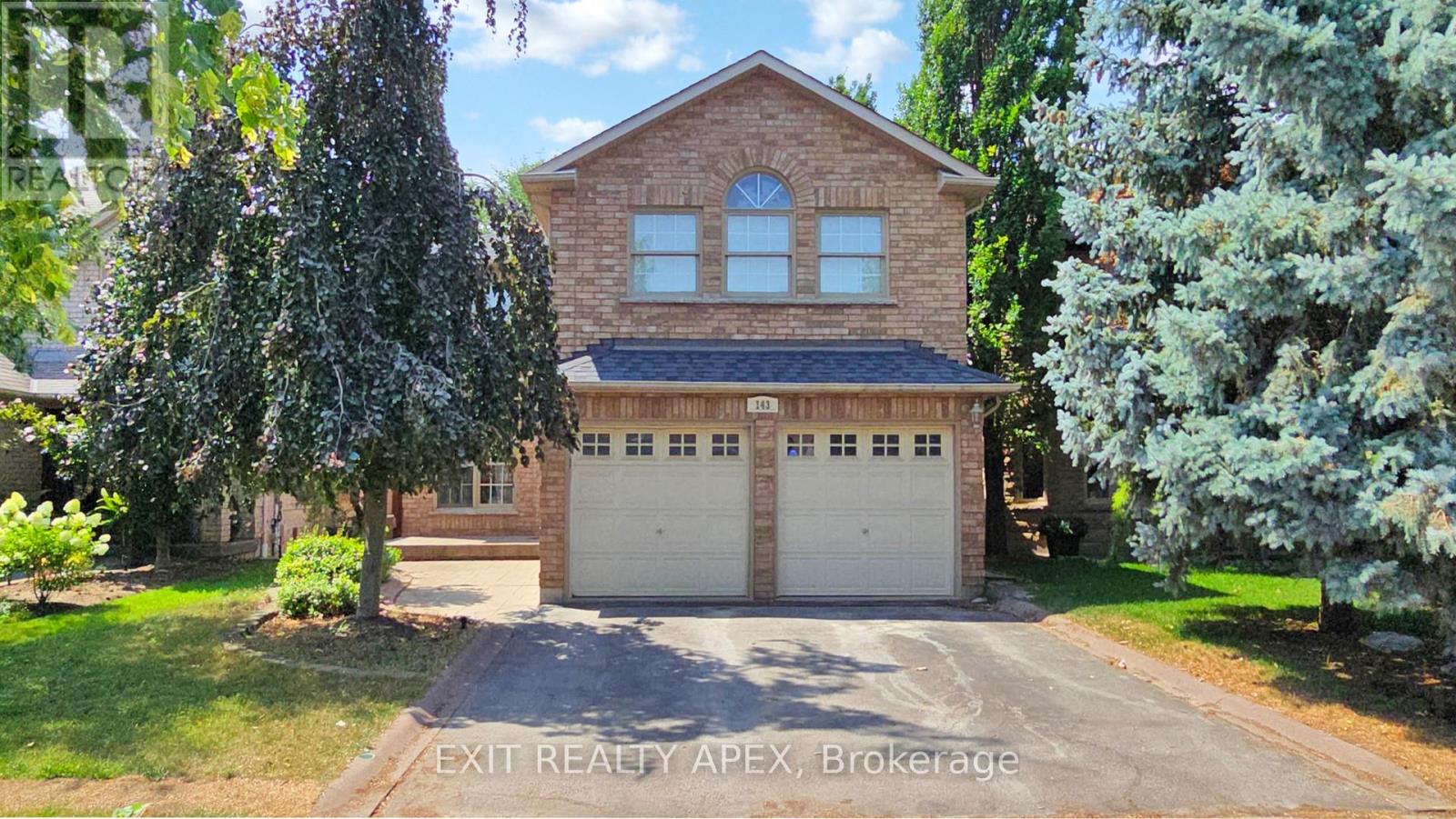 Photo 20 of 143 Veneto Dr Upper Drive, Vaughan ON