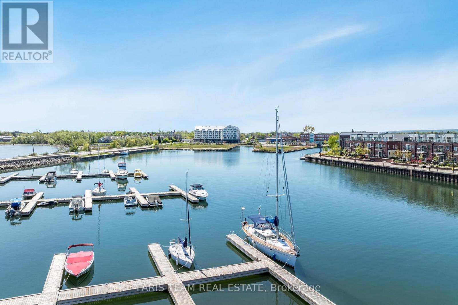 Photo 18 of 211 31 Huron Street, Collingwood ON