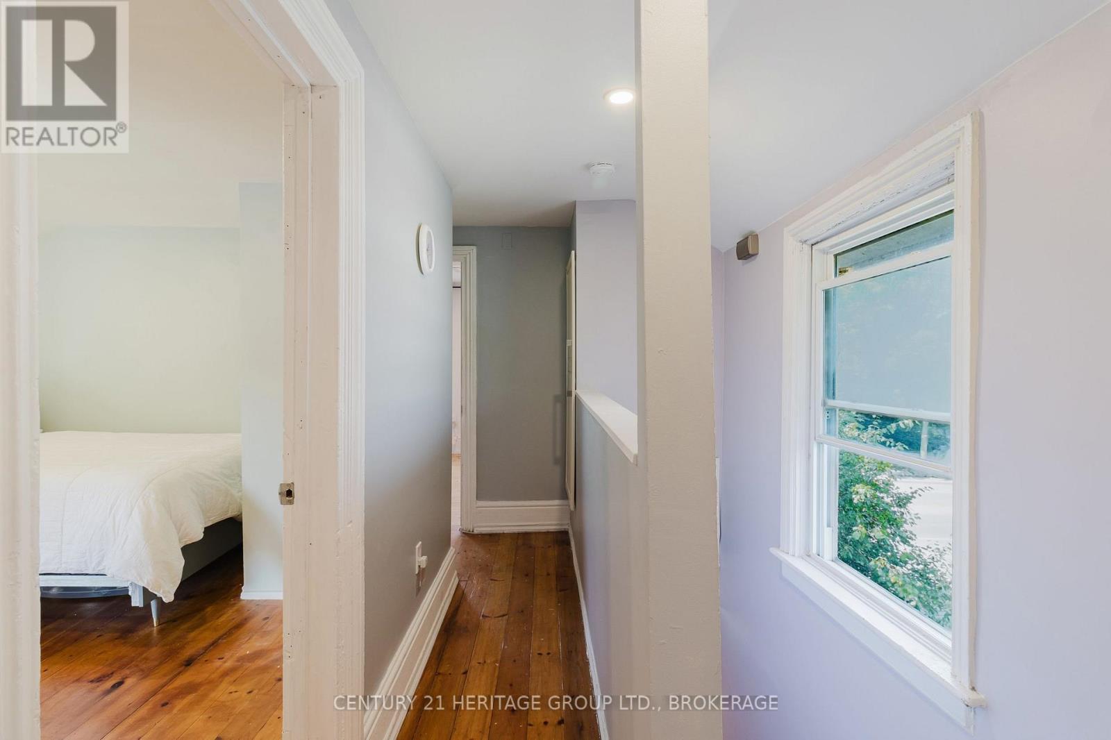 Photo 19 of 697 Montreal Street, Kingston ON