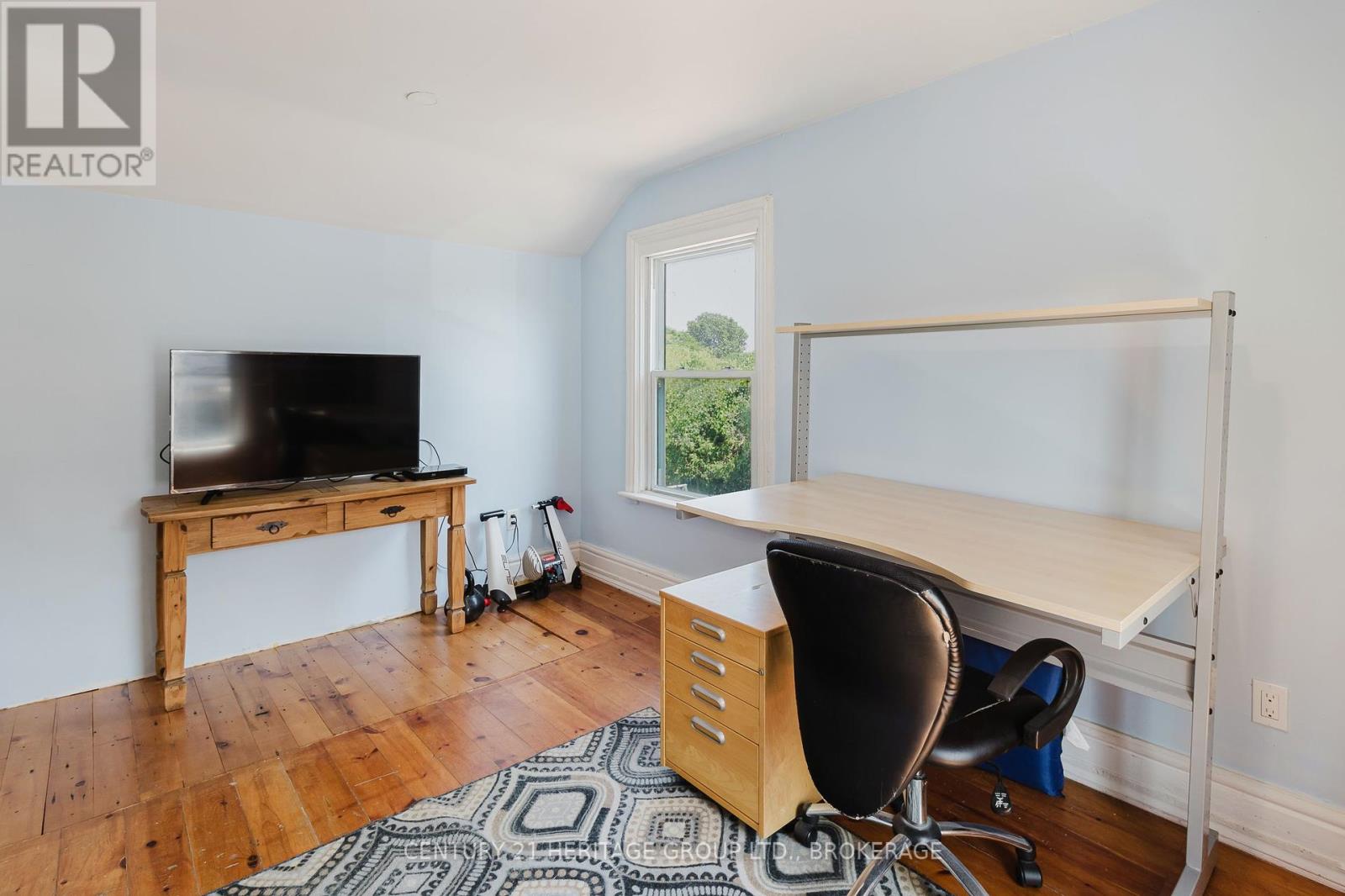 Photo 37 of 697 Montreal Street, Kingston ON