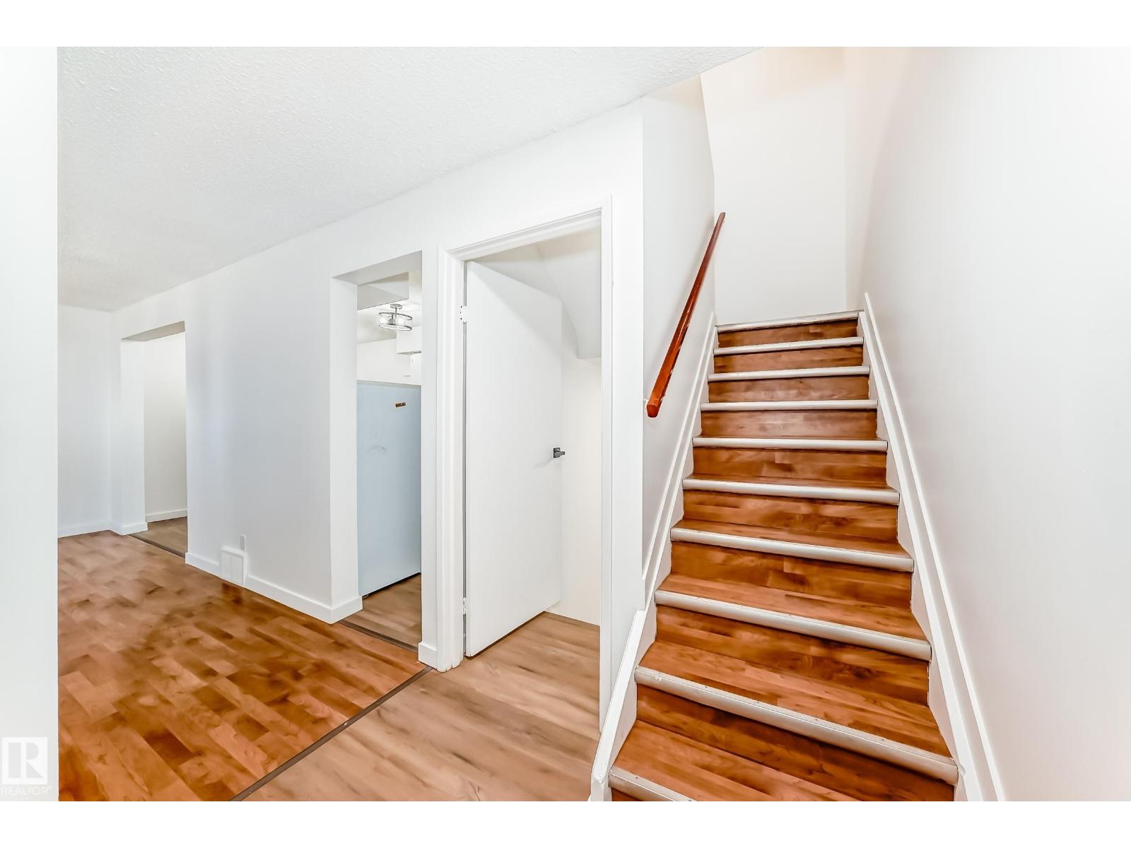 Photo 19 of 16 14225 82 St Nw, Edmonton AB