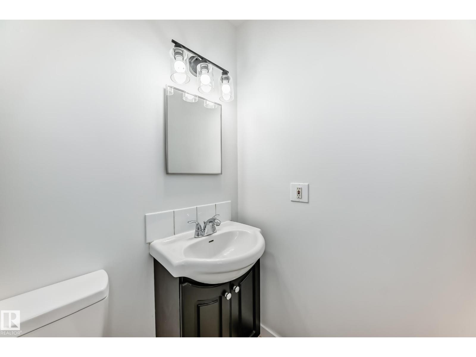 Photo 30 of 16 14225 82 St Nw, Edmonton AB