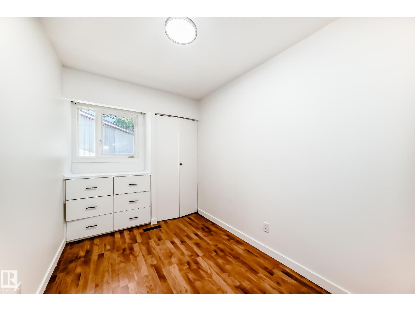 Photo 27 of 16 14225 82 St Nw, Edmonton AB