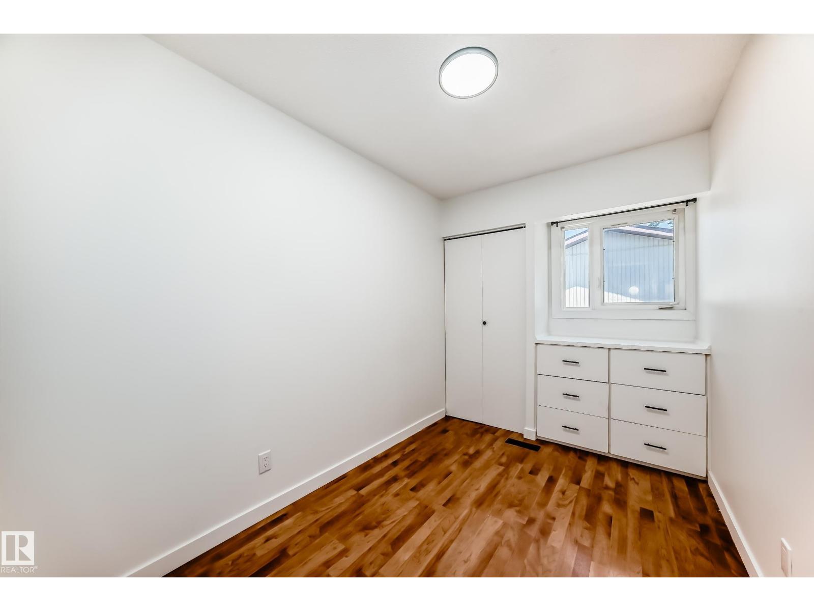 Photo 25 of 16 14225 82 St Nw, Edmonton AB