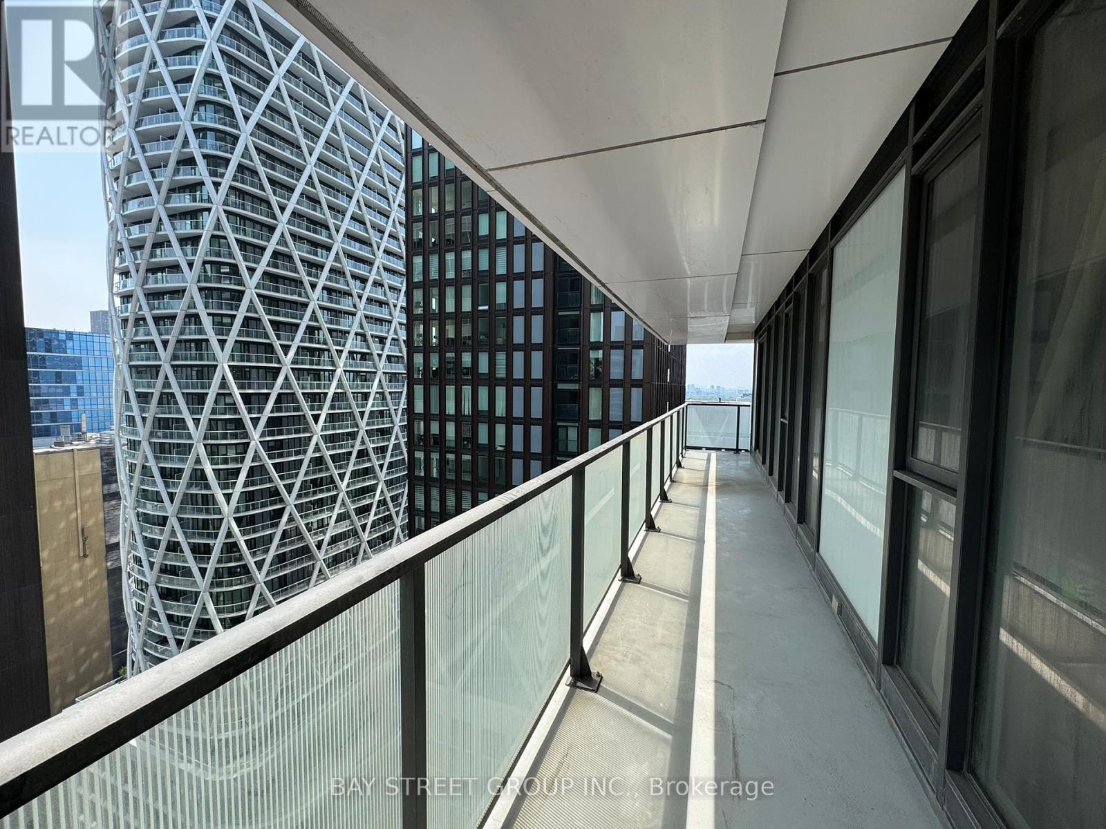 Photo 21 of 2303 426 University Avenue, Toronto ON