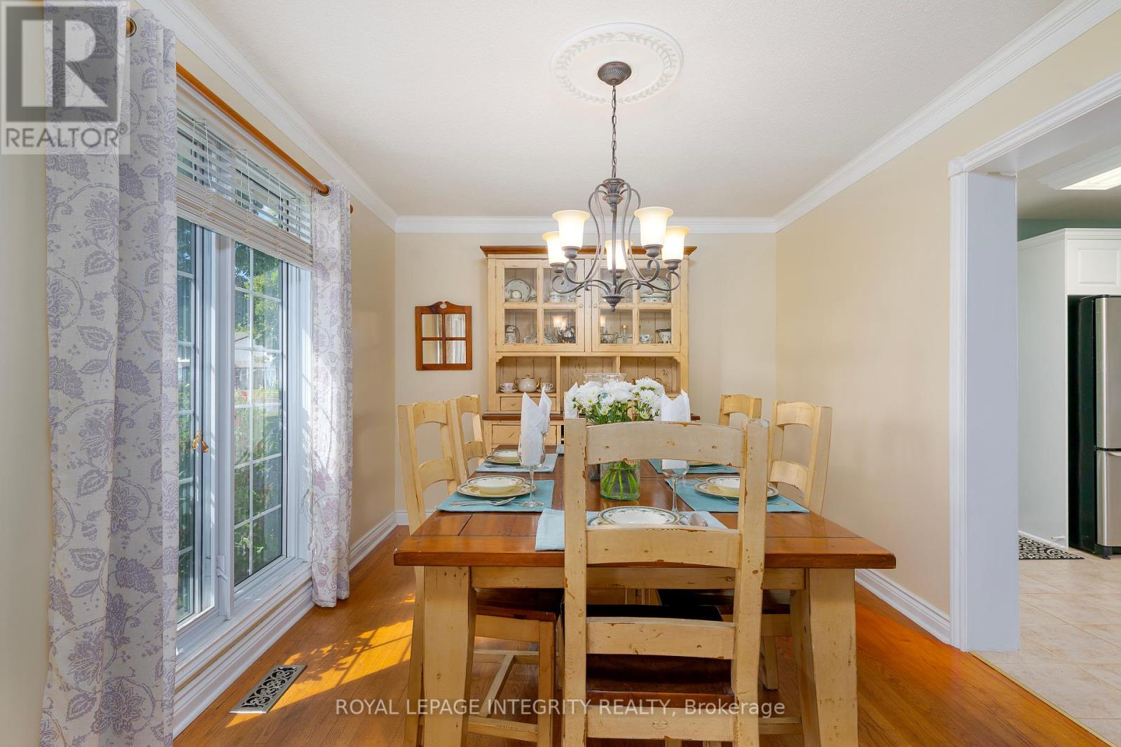 Photo 10 of 25 Higgins Road, Ottawa ON