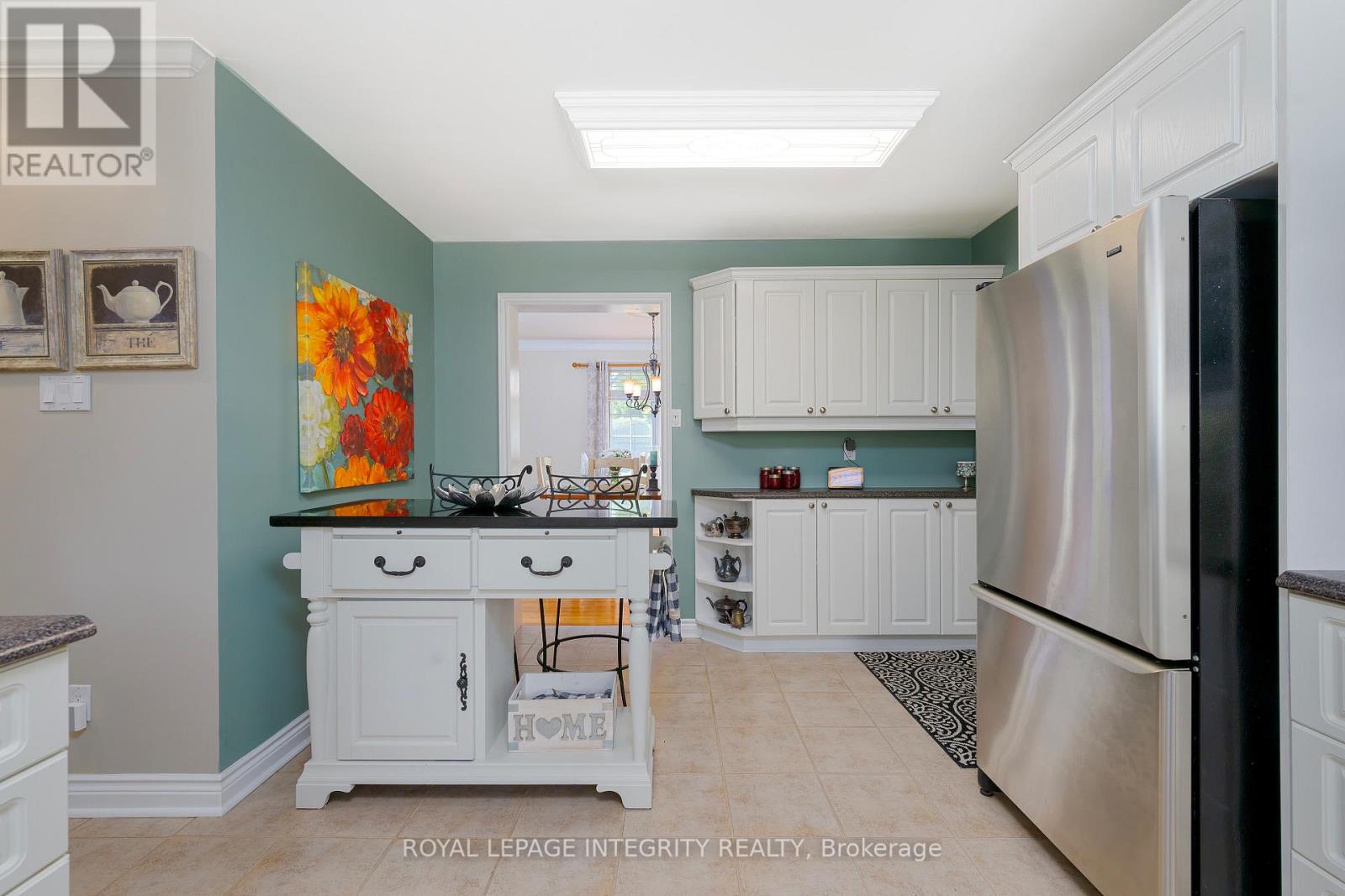 Photo 15 of 25 Higgins Road, Ottawa ON