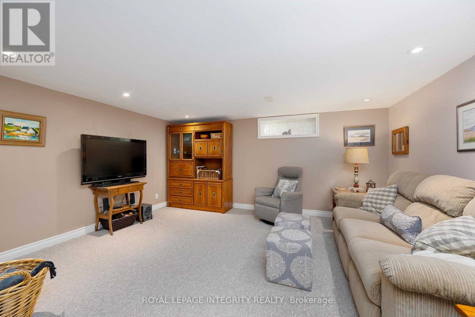 Photo 34 of 25 Higgins Road, Ottawa ON