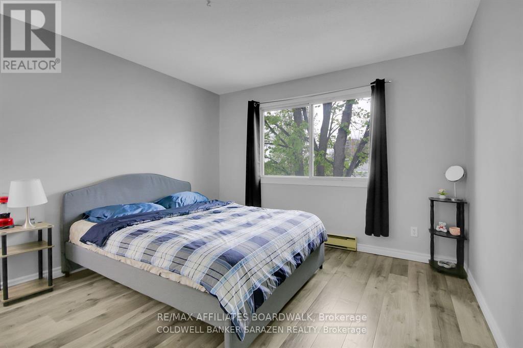 Photo 9 of 412 214 Viewmount Drive, Ottawa ON