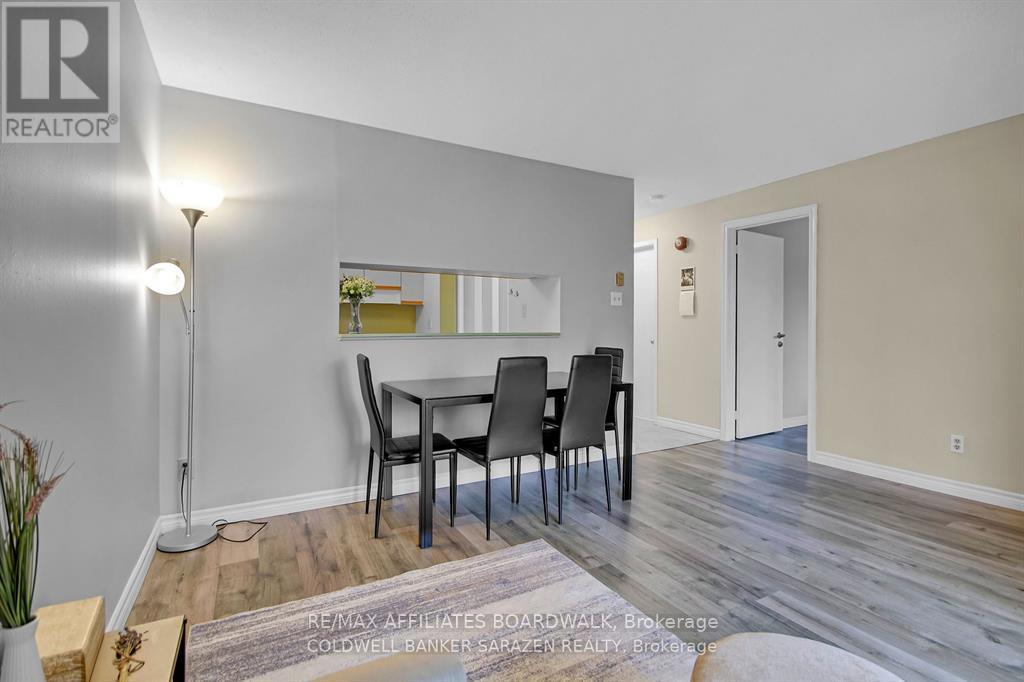 Photo 4 of 412 214 Viewmount Drive, Ottawa ON
