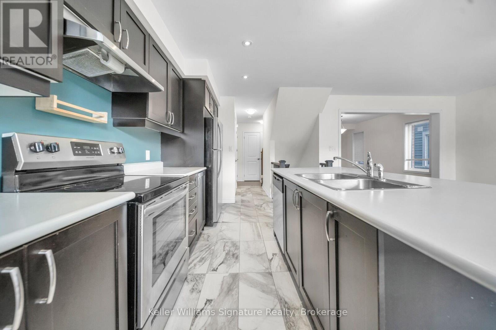 Photo 14 of 140 1000 Asleton Boulevard, Milton ON