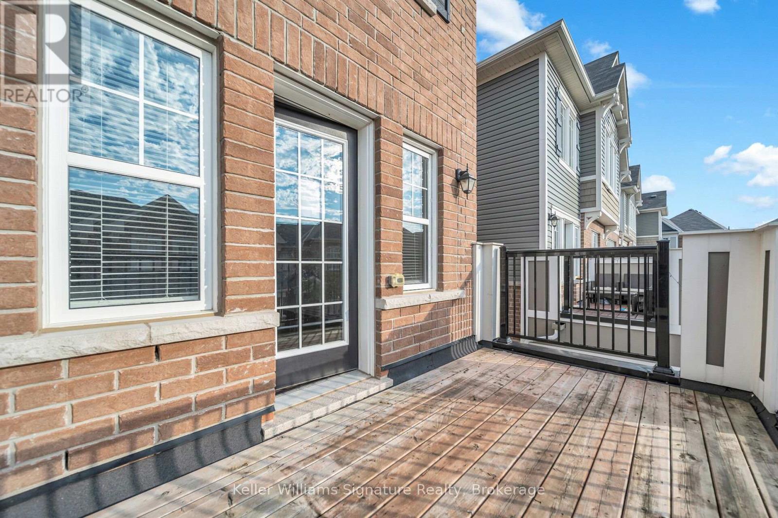 Photo 9 of 140 1000 Asleton Boulevard, Milton ON