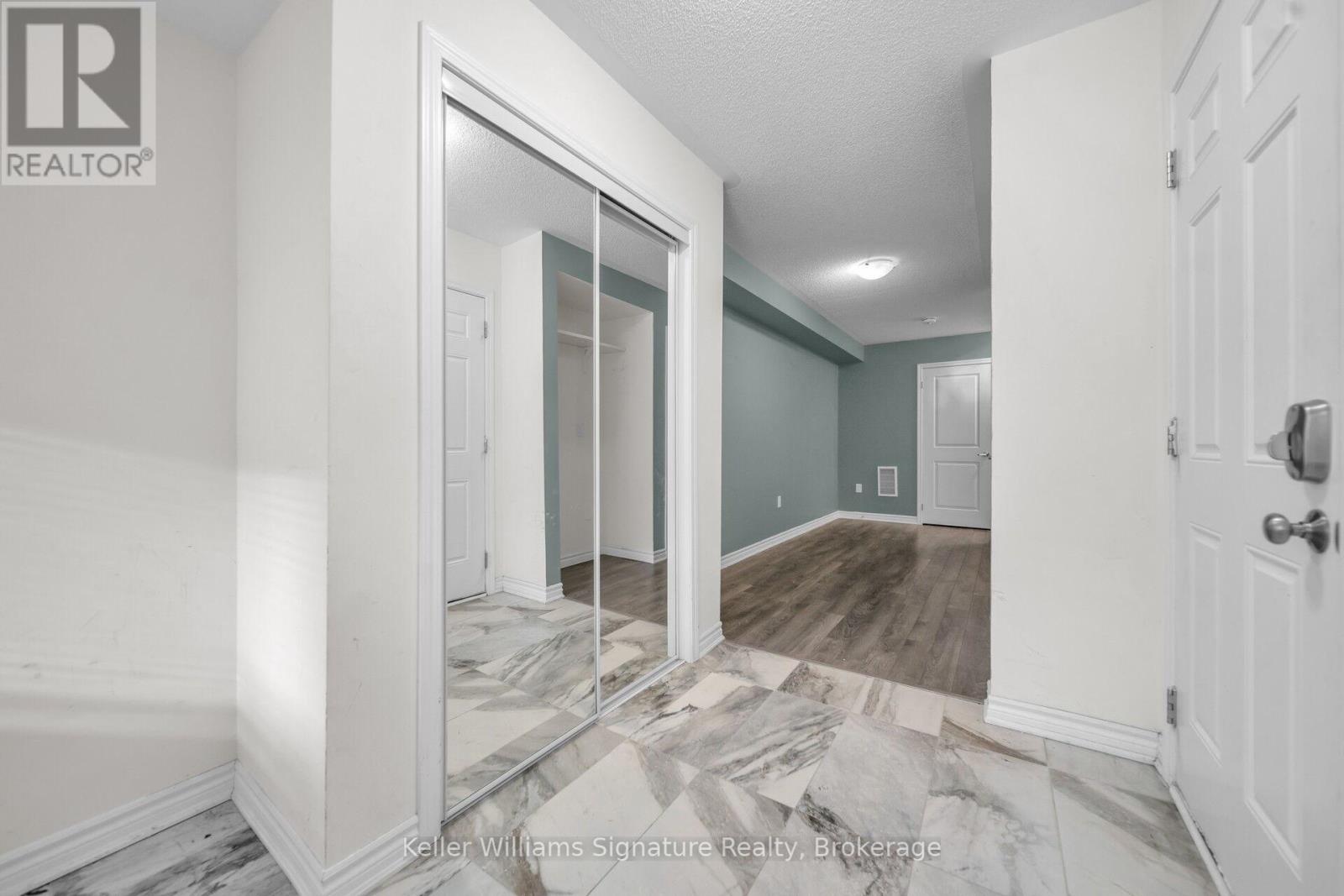 Photo 2 of 140 1000 Asleton Boulevard, Milton ON
