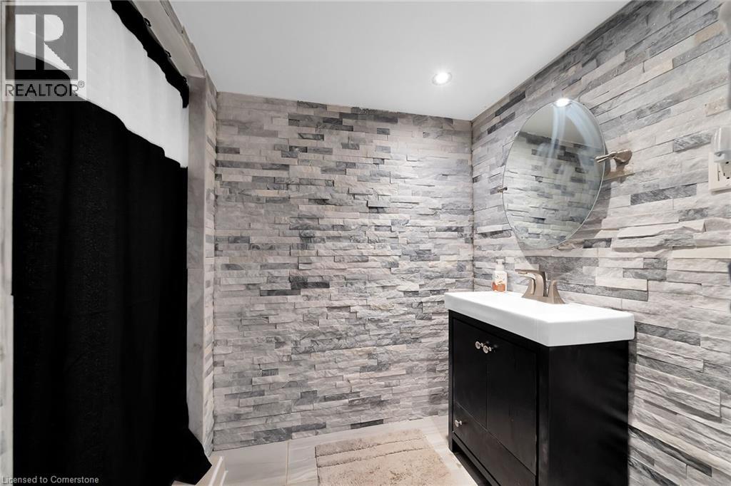 Photo 17 of 680 Haldimand 20 Road, Hagersville ON